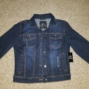 New never won size S